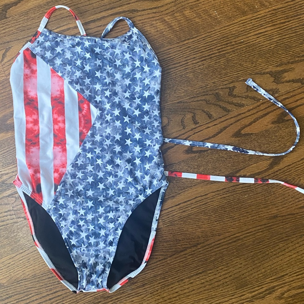 Jolyn American Jackson III size 30 tieback onesie